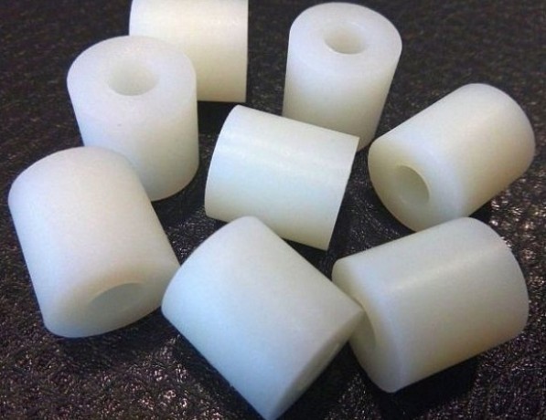 Капролоновая втулка черная ПА 6 А 75х1000 мм ТУ 2224-001-78534599-2006 фото