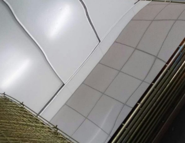 Лист нержавеющий зеркальный х/к 12Х18Н12Т 0,4 мм ГОСТ 19904-90 фото